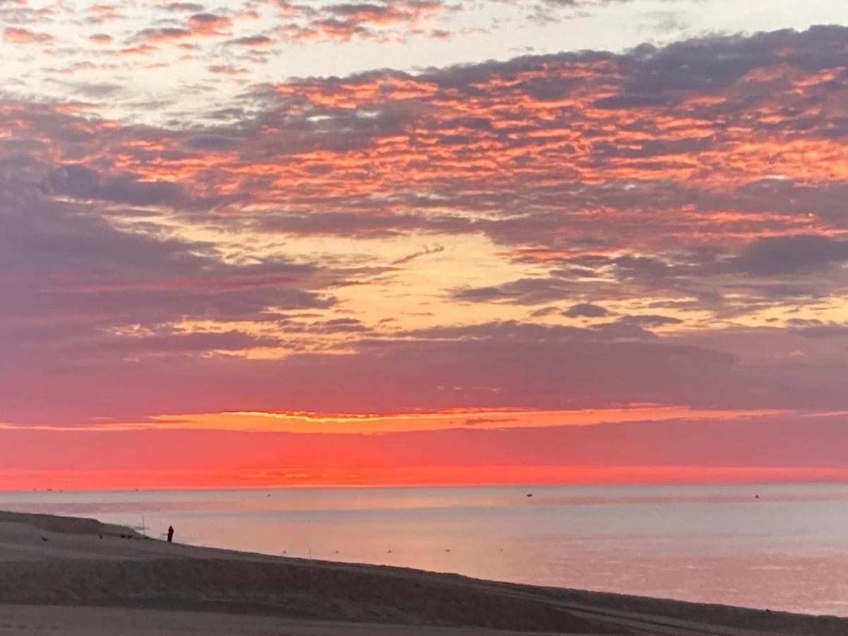 Luminoso Apartamento En Canet De Mar Cercano A La Playa Y A Barcelona Zewnętrze zdjęcie